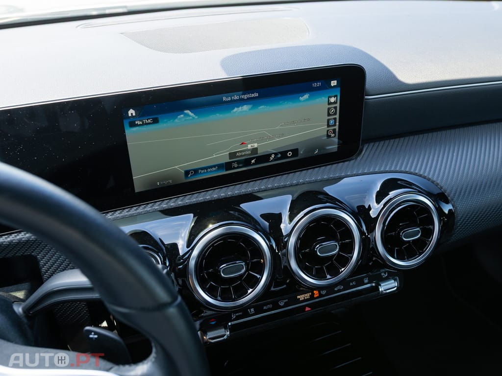 Mercedes-Benz CLA 250 e Style Plus