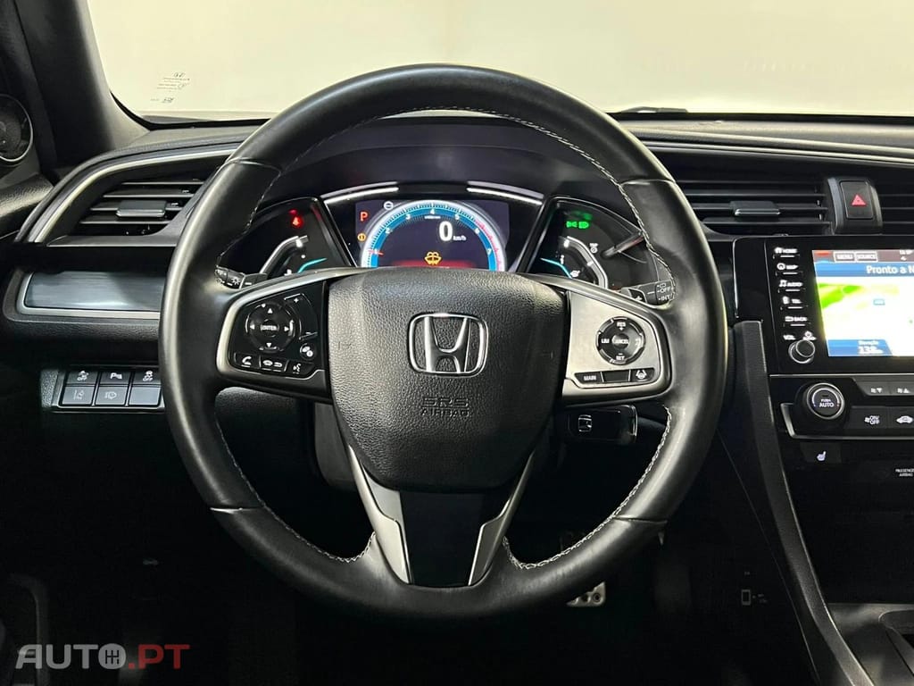 Honda Civic 1.0 i-VTEC TURBO CVT ELEGANCE NAVI