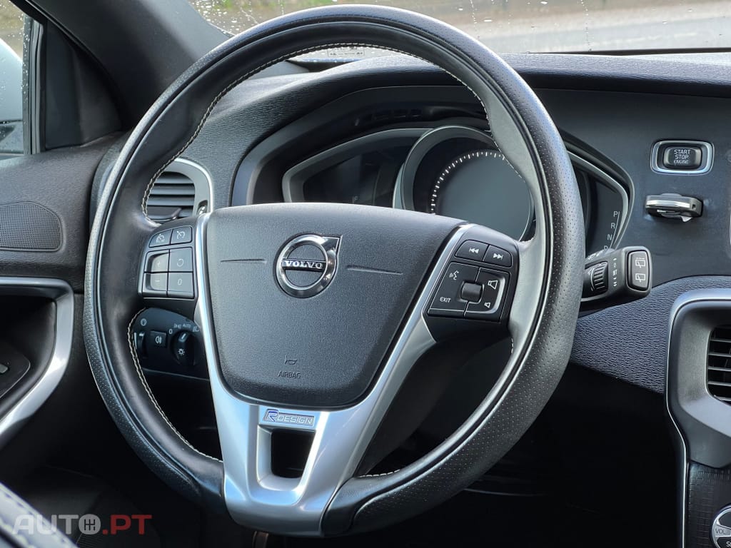 Volvo V40 1.5 T3 Sport Edition R Geartronic