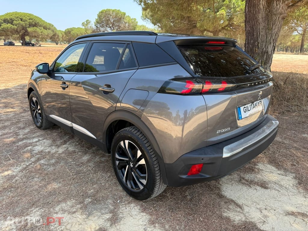 Peugeot 2008 1.5 BlueHDi Allure Pack