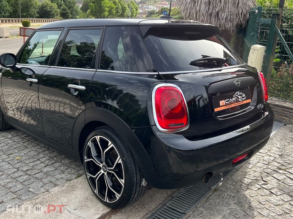 MINI Cooper One D