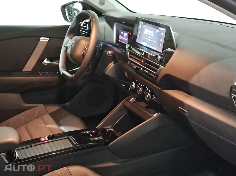 Citroen C4 1.2 PureTech Feel Pack EAT8