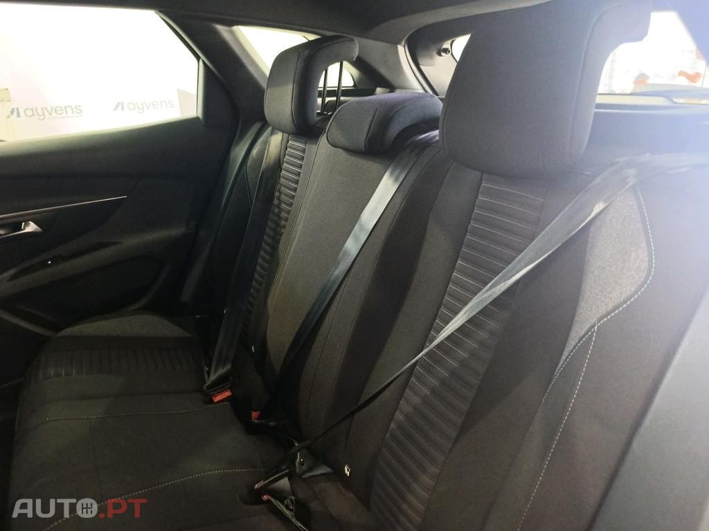 Peugeot 3008 1.6 Hybrid Active Pack e-EAT8