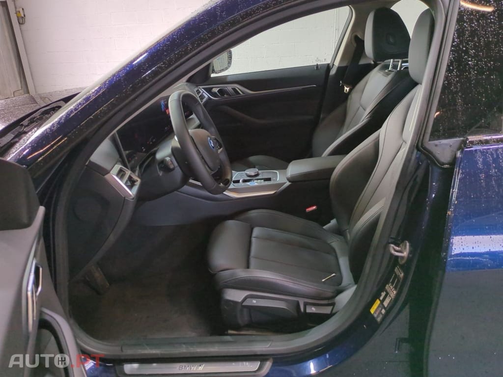 BMW i4 eDrive35