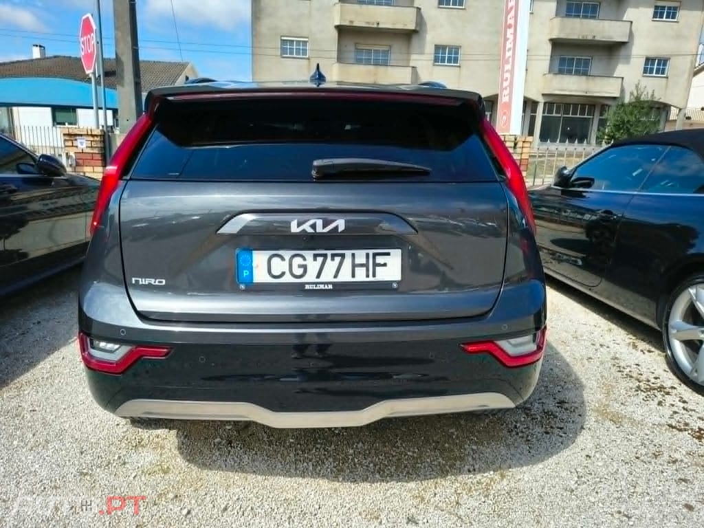Kia Niro 204cv