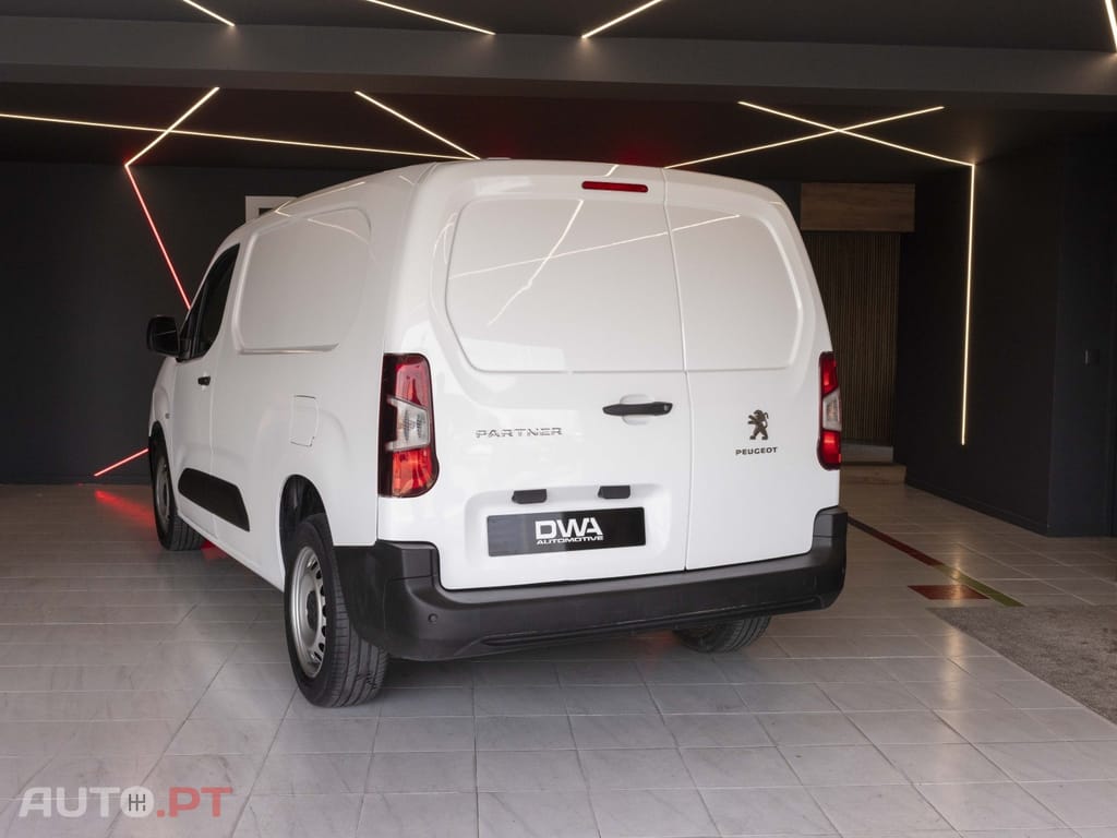 Peugeot Partner 1.6 BlueHDi L2 Premium 3L ETG6