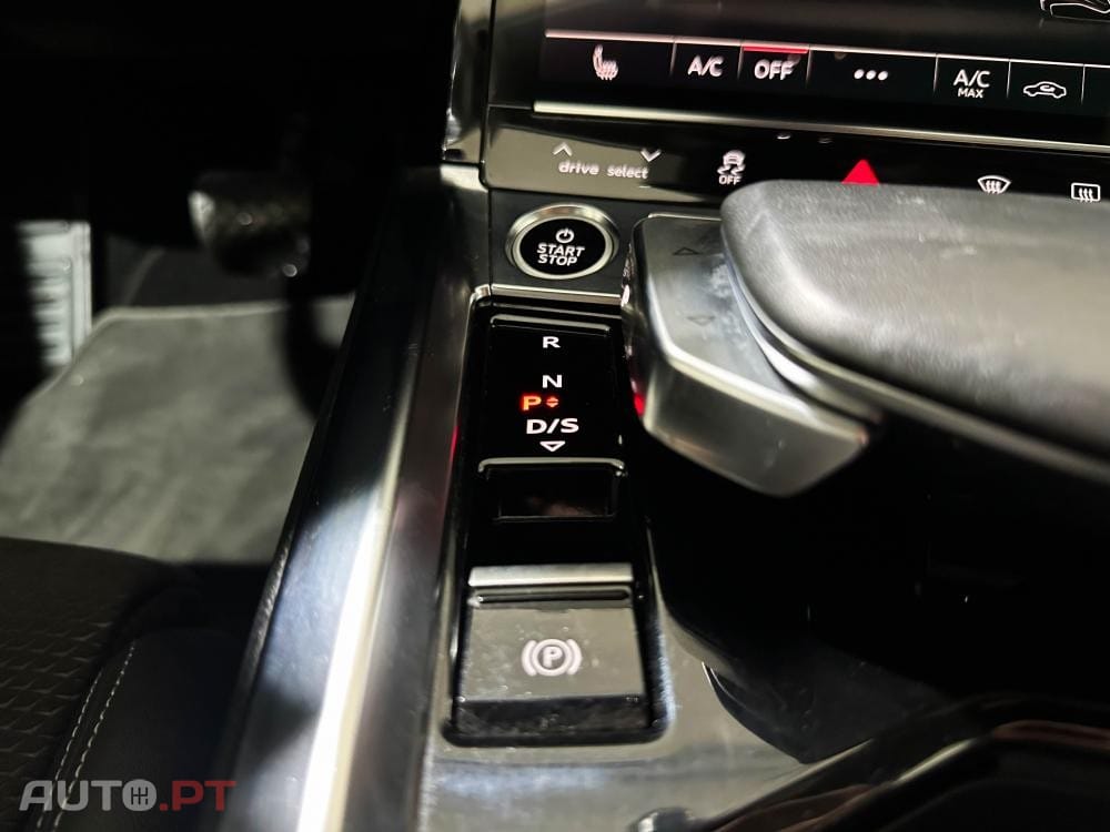 Audi E-Tron 50 quattro S line