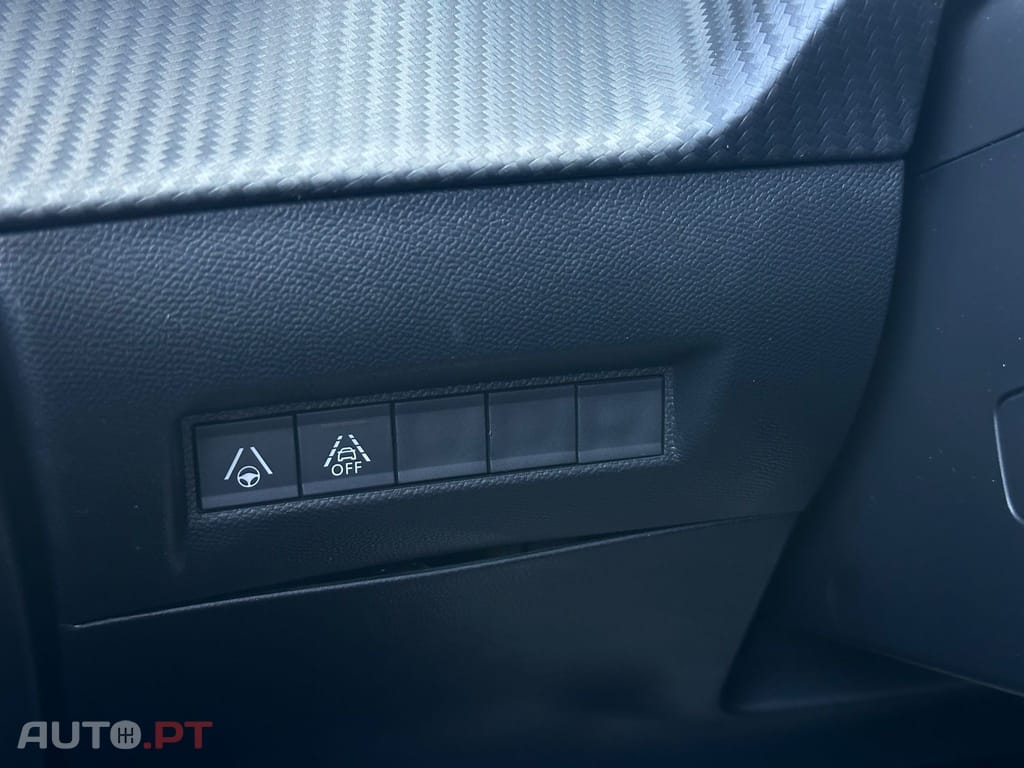 Peugeot E-208 50 kWh GT