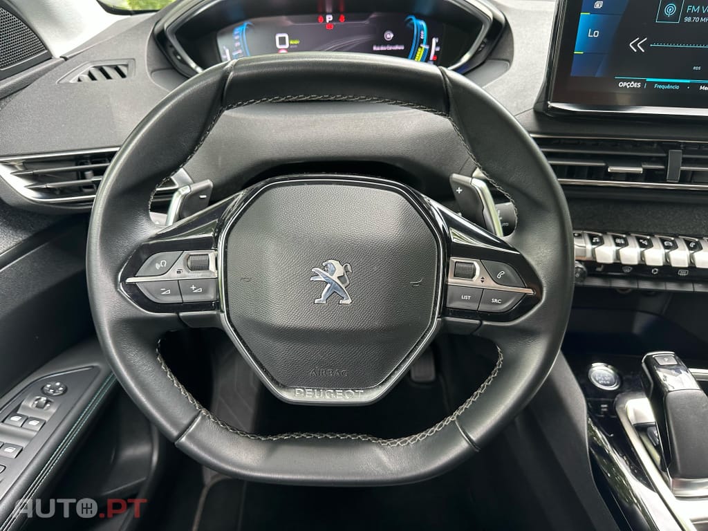 Peugeot 3008 1.6 Hybrid4 GT Pack e-EAT8