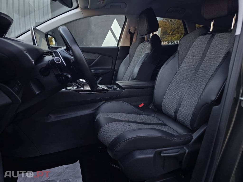 Peugeot 3008 BlueHDi 130 Stop & Start EAT8 Active Business-Pack