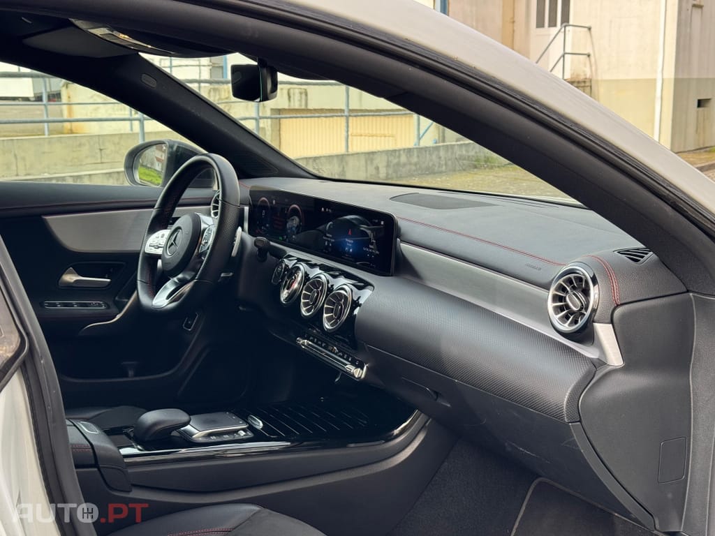 Mercedes-Benz CLA 250 e Shooting Brake AMG Line