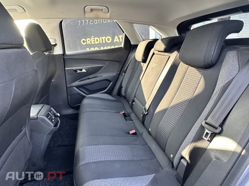 Peugeot 3008 1.5 BlueHDi Allure EAT8
