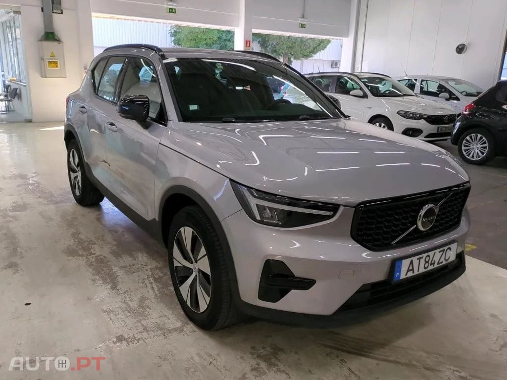 Volvo XC40 1.5 T4 PHEV Plus Dark