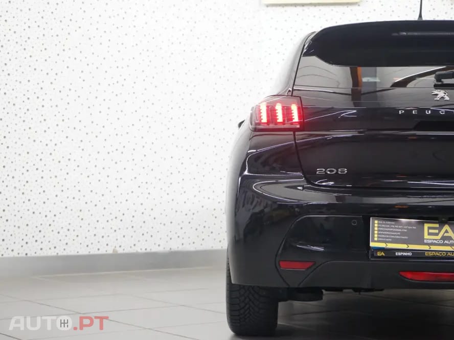Peugeot 208 1.5 BlueHDi Allure Pack