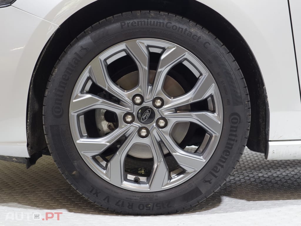 Ford Focus 1.0 EcoBoost MHEV ST-Line