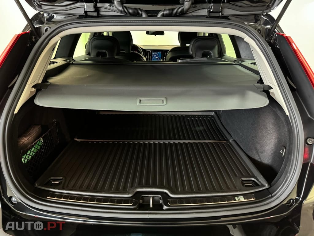 Volvo V60 2.0 T6 AWD TE Inscription Expression