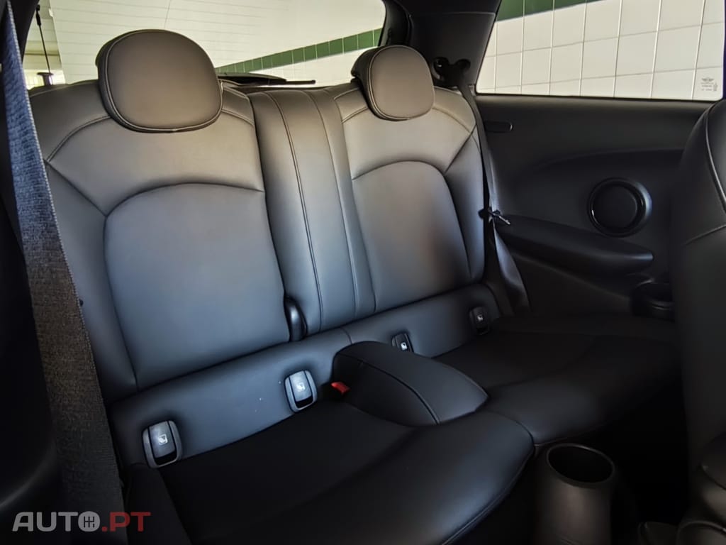 MINI Cooper Cooper Sport Edition Auto