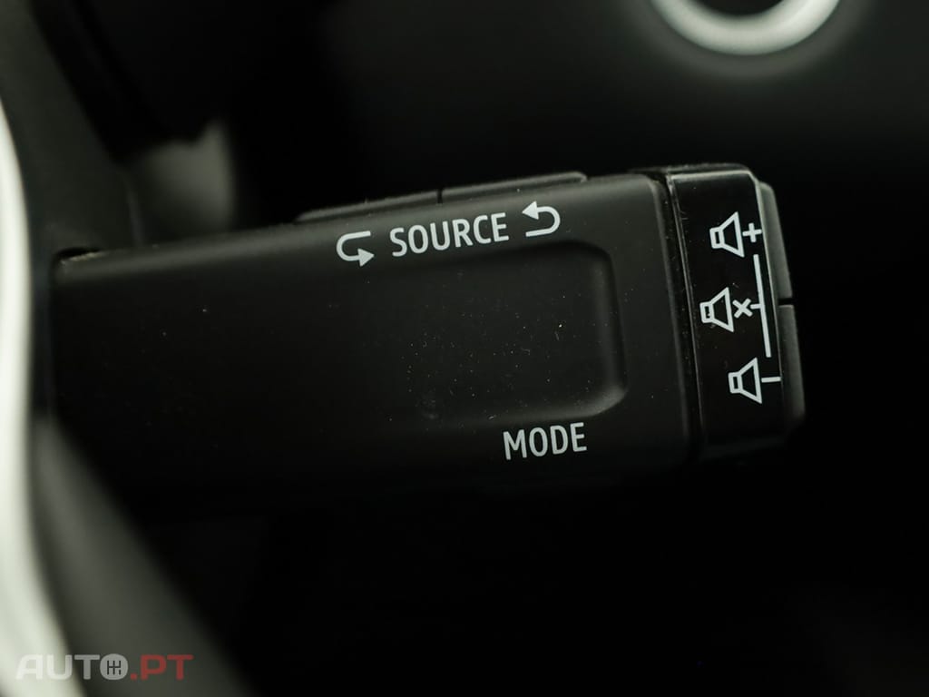 Renault Captur 1.0 TCe Techno Bi-Fuel