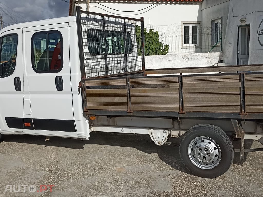 Peugeot Boxer 2.2 BlueHDi 335 L3 CD