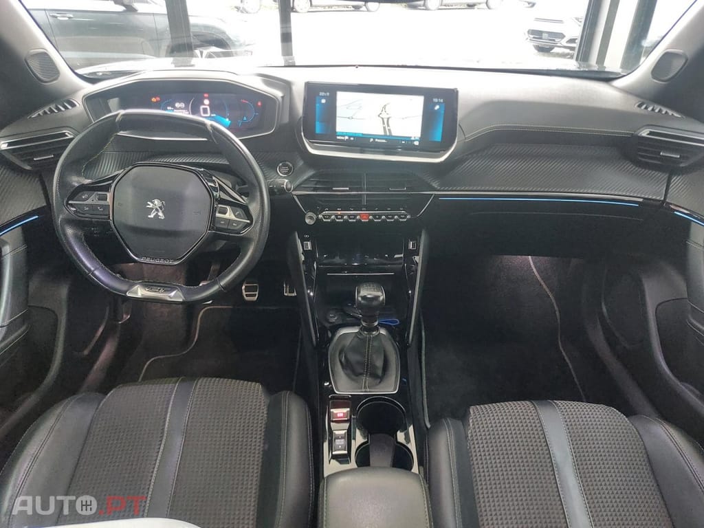 Peugeot 2008 1.2 PureTech GT Line
