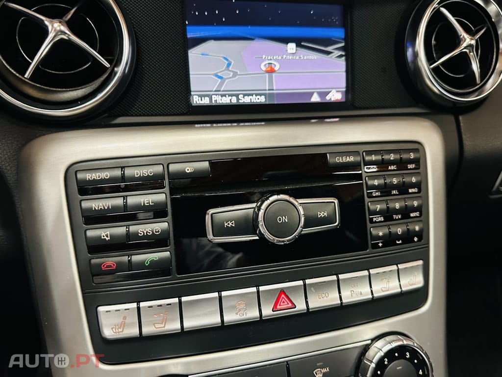 Mercedes-Benz SLK 200 (BlueEFFICIENCY)