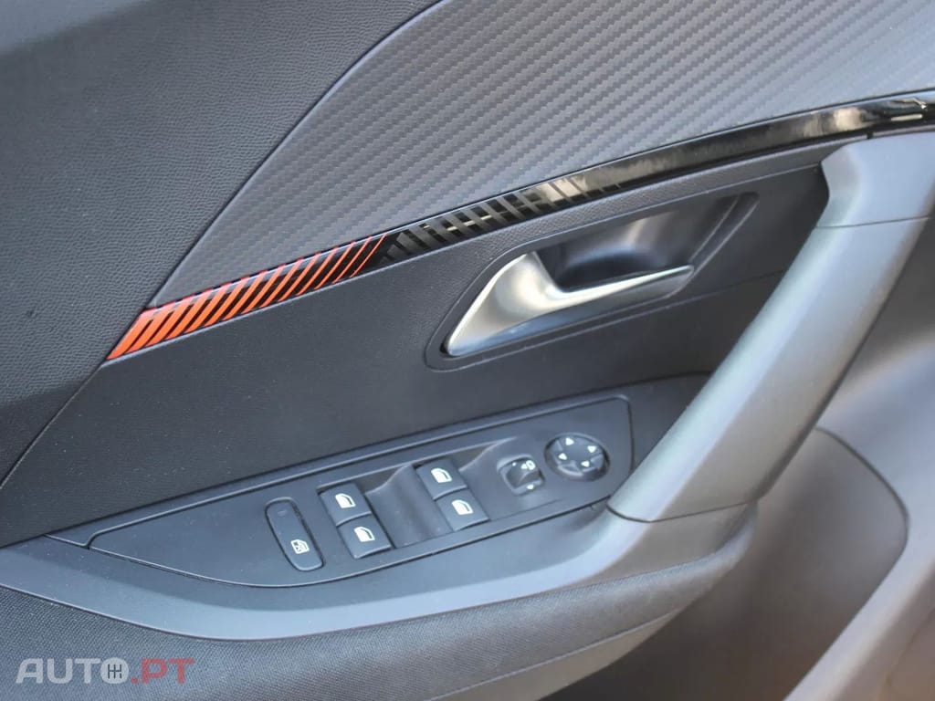 Peugeot 2008 1.5 BlueHDi Active Pack