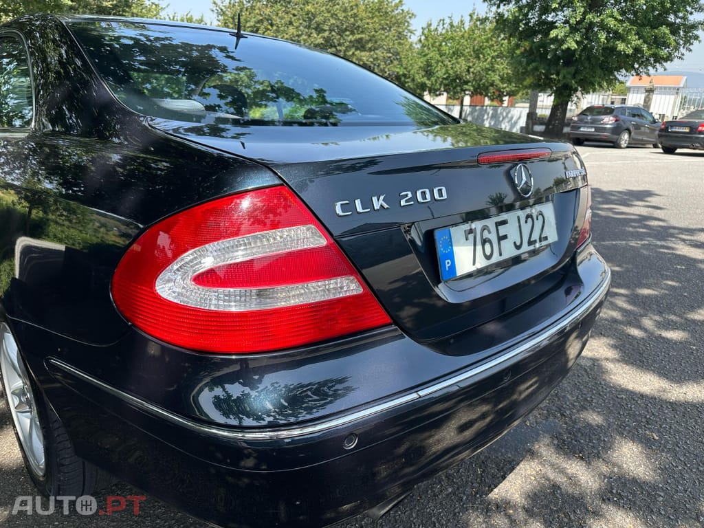 Mercedes-Benz CLK 200 K Avantgarde Aut.