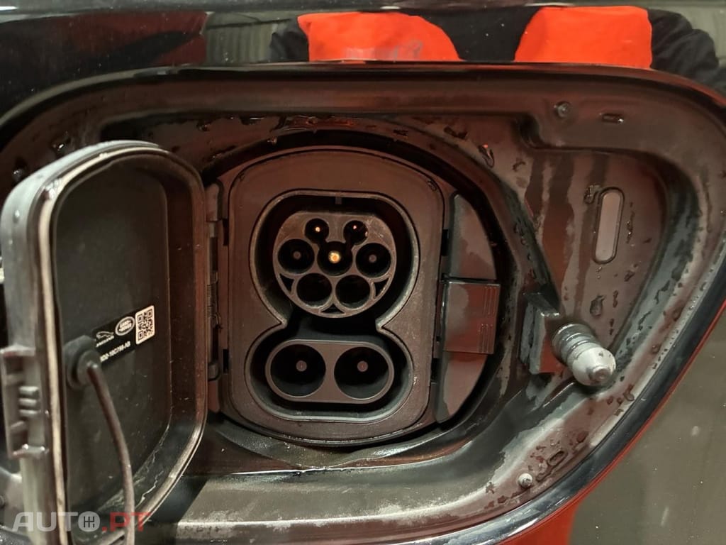 Land Rover Discovery Sport 1.5 P300e AWD R-Dynamic HSE