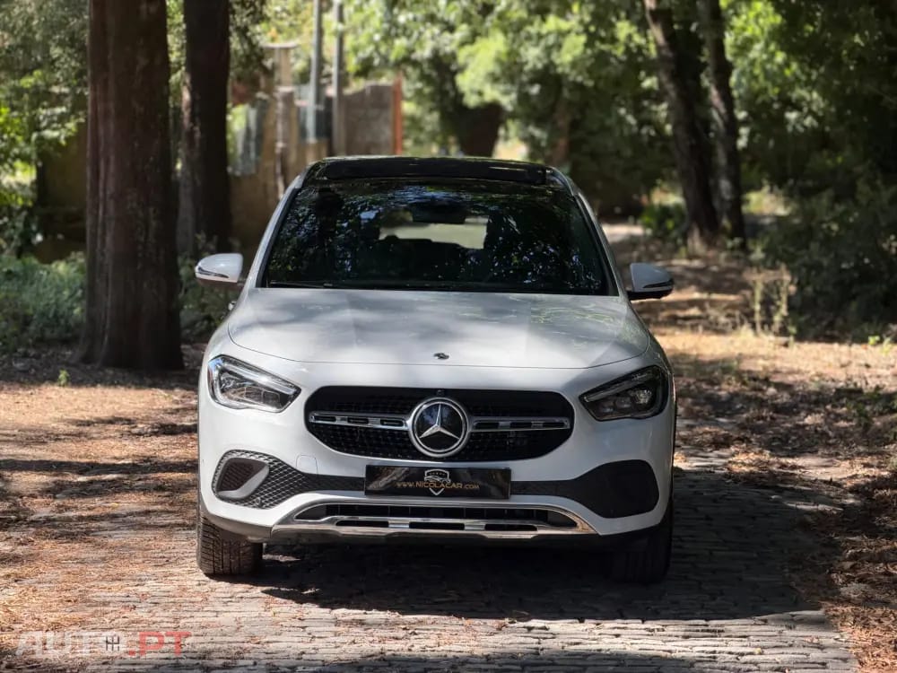 Mercedes-Benz GLA 250 e 8G-DCT Special Edition