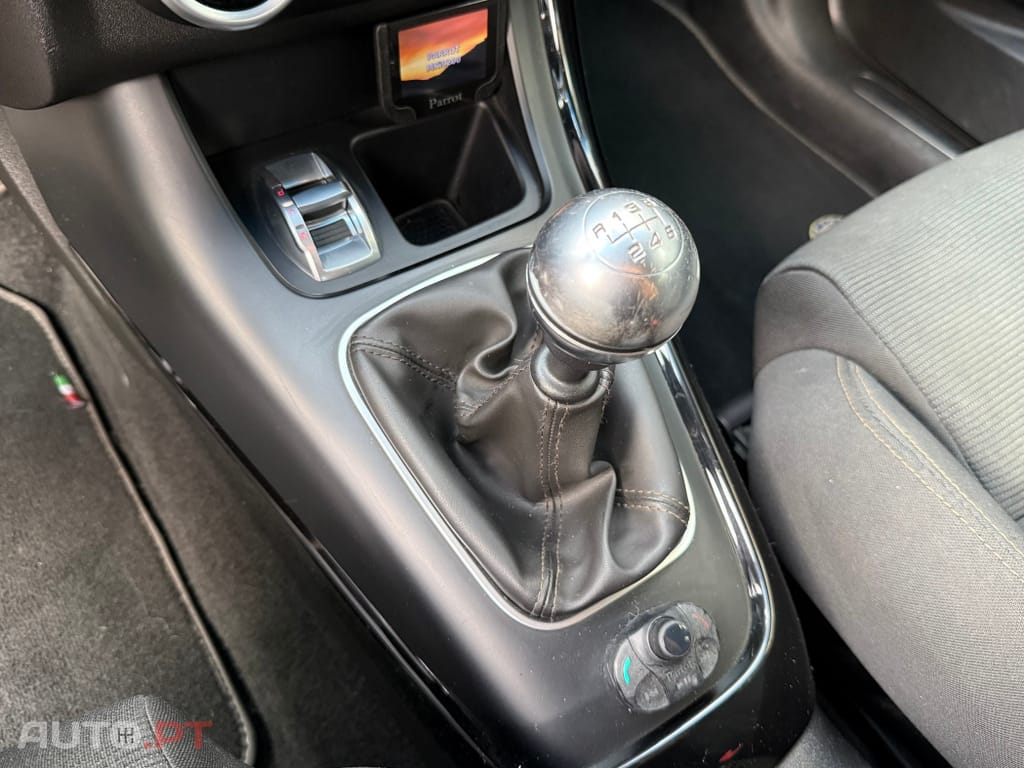 Alfa Romeo Giulietta 1.6 JTDm Distinctive