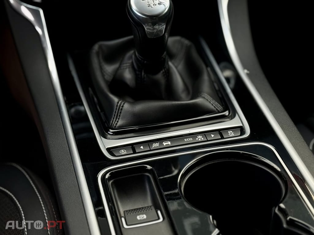 Jaguar XE 2.0 D R-Sport