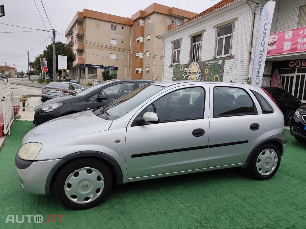 Opel Corsa 1.2 16V Confort