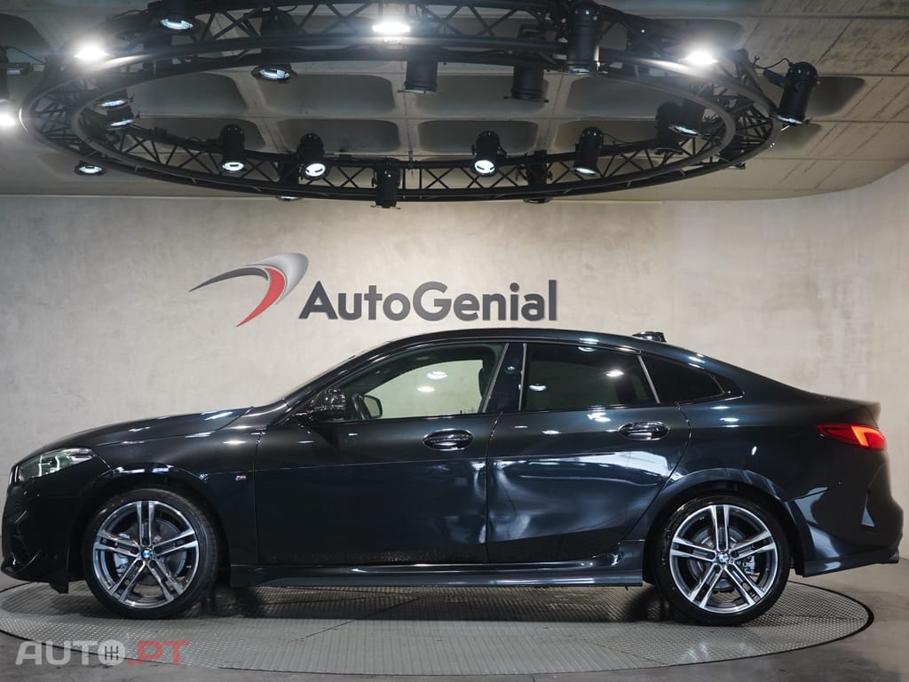 BMW 216 d Pack Desportivo M