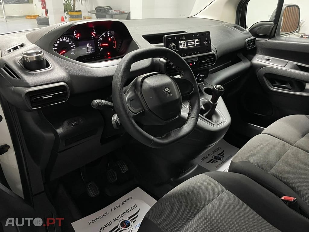 Peugeot Partner 1.6 BlueHDi L1 Pro 3L