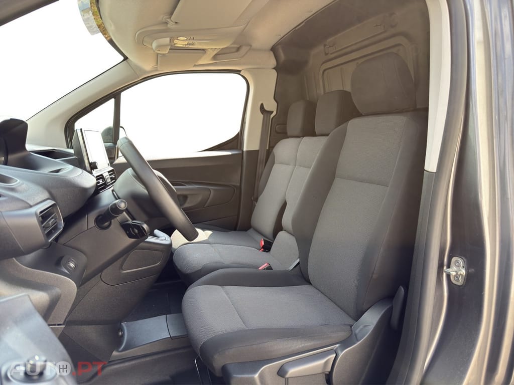 Peugeot Partner FlexCab BlueHDi 130 L2 EHZ S&S Pro