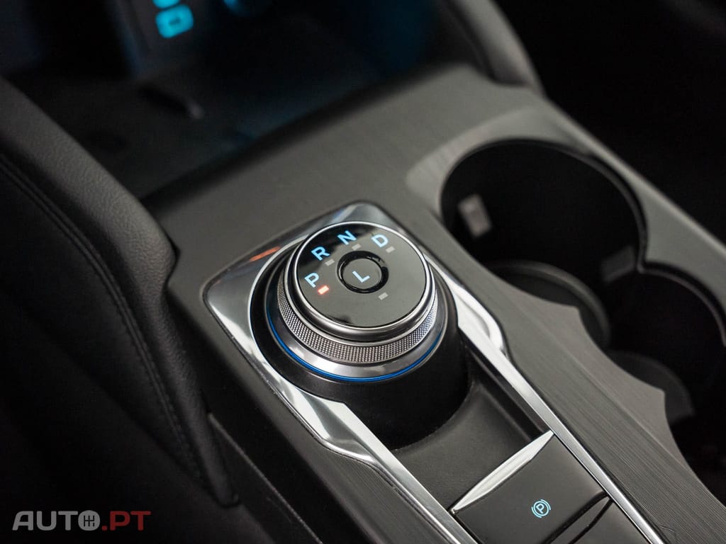 Ford Kuga 2.5 PHEV Titanium