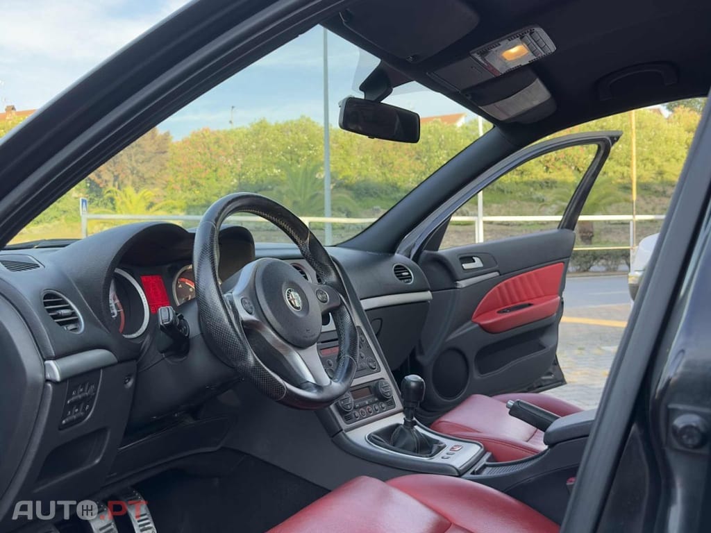 Alfa Romeo 159 1.9 JTDm 16V Sportiva
