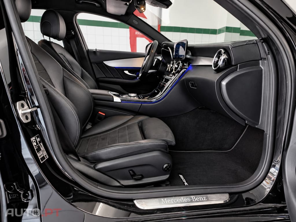 Mercedes-Benz C 300 de AMG Line