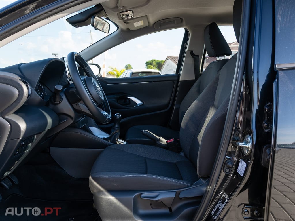Toyota Yaris 1.0 VVT-i Comfort Plus