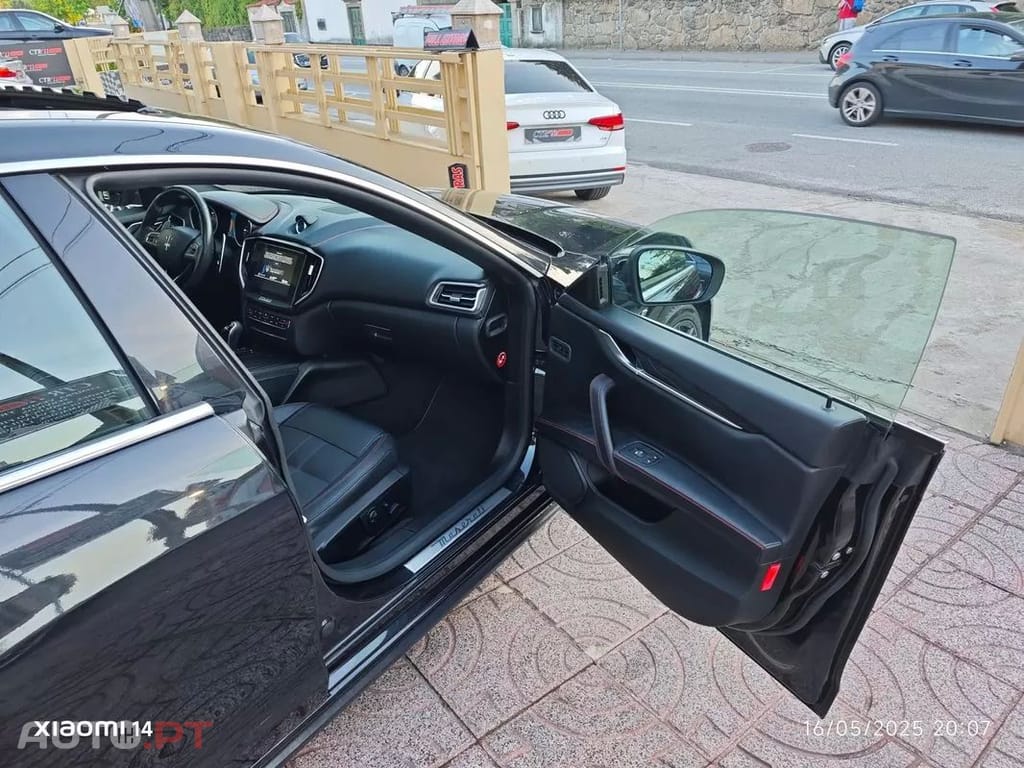 Maserati Ghibli 3.0 V6 GranLusso