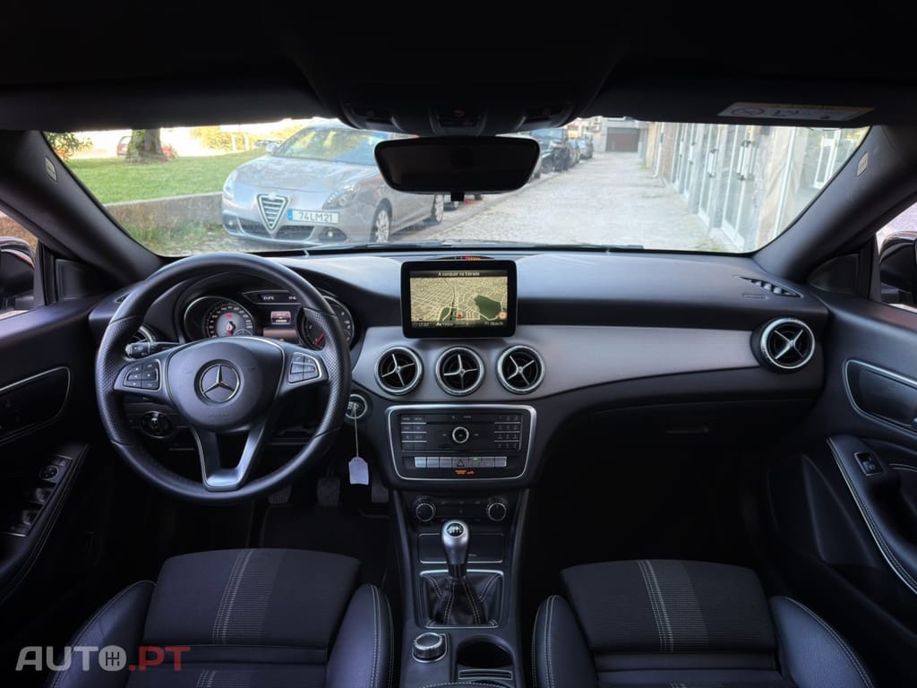 Mercedes-Benz CLA 180 d Shooting Brake Urban