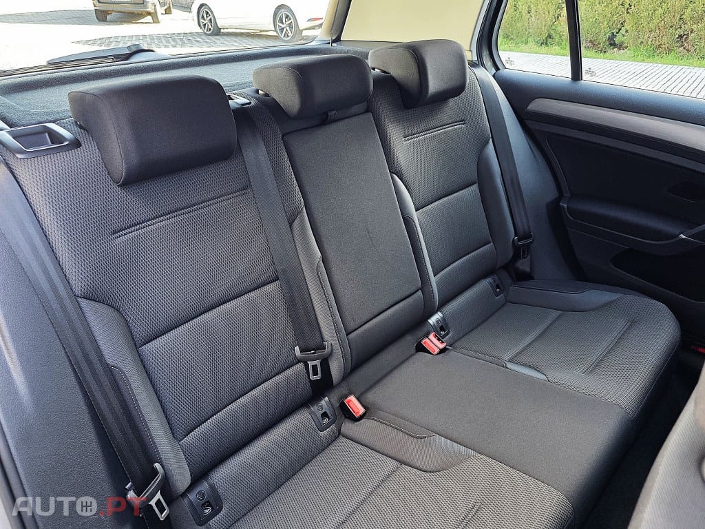 Volkswagen Golf 1.6Tdi BlueMotion GPS Edition