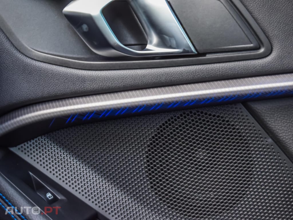 BMW 216 d Pack Desportivo M