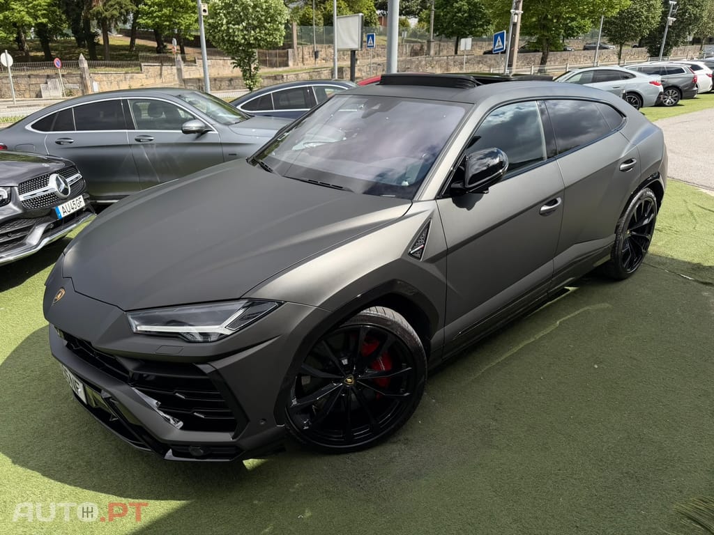 Lamborghini Urus 4.0 V8