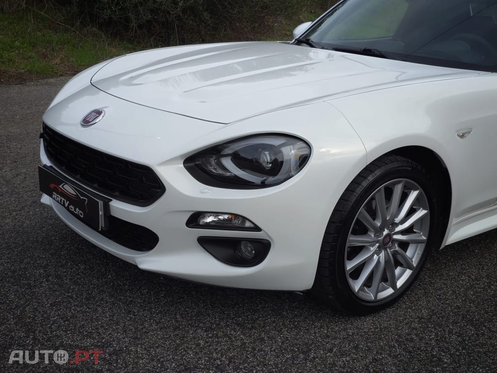 Fiat 124 Spider 1.4 MultiAir Turbo Lusso