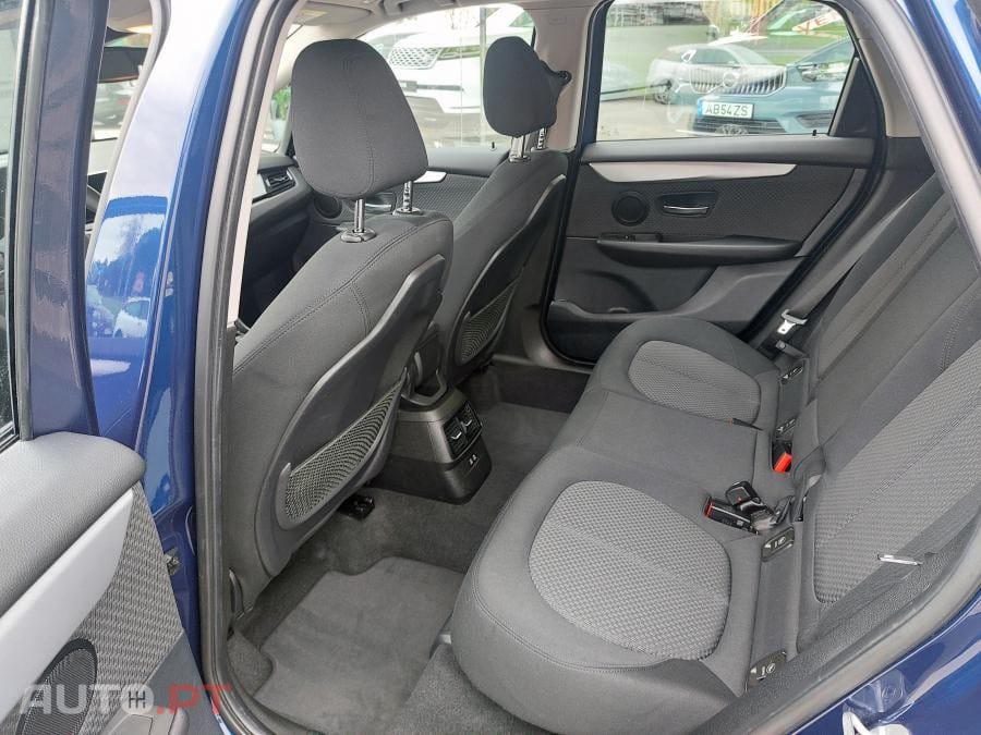 BMW 216 d  Advantage