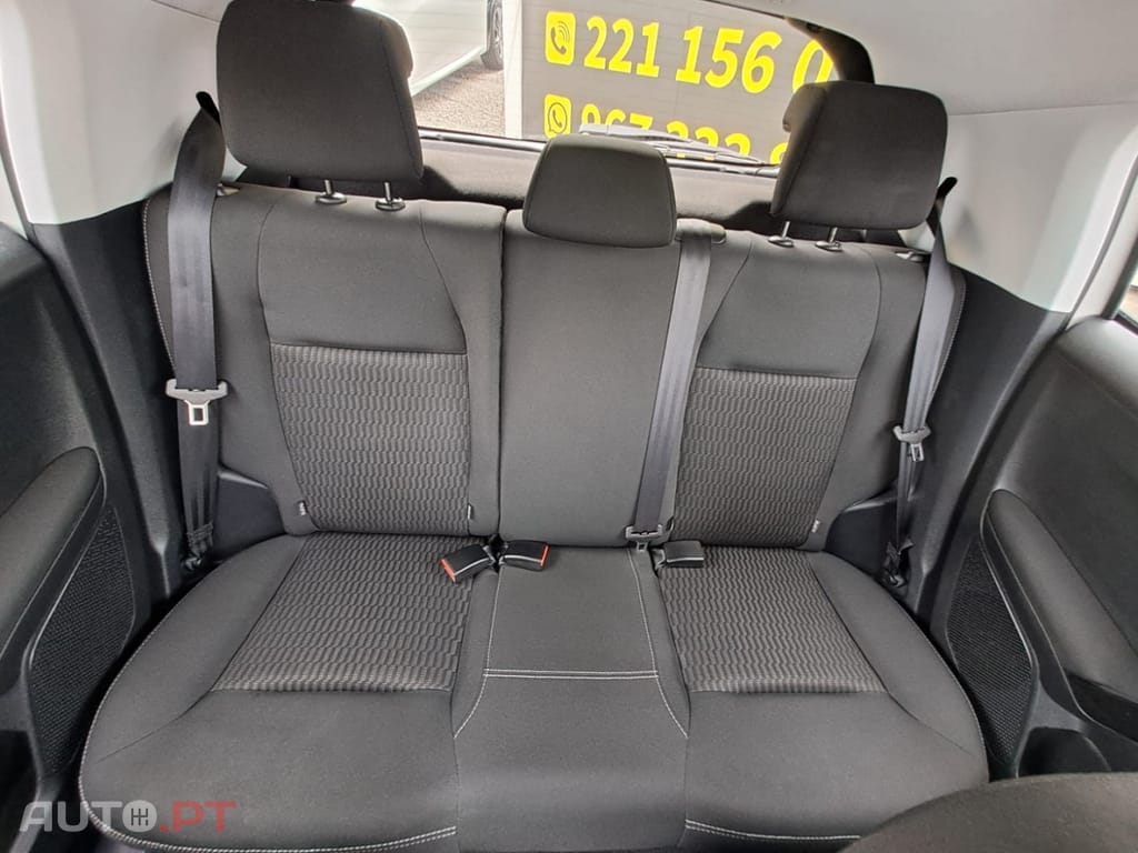 Peugeot 208 1.2 PureTech Style