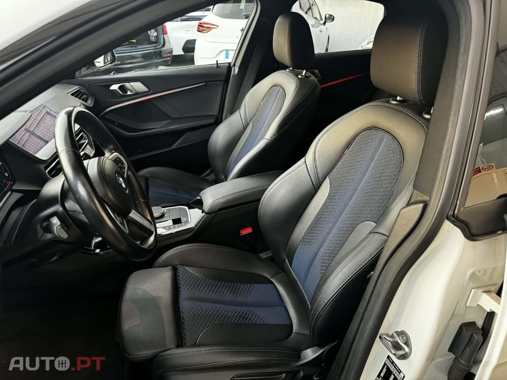 BMW 216 d Pack Desportivo M