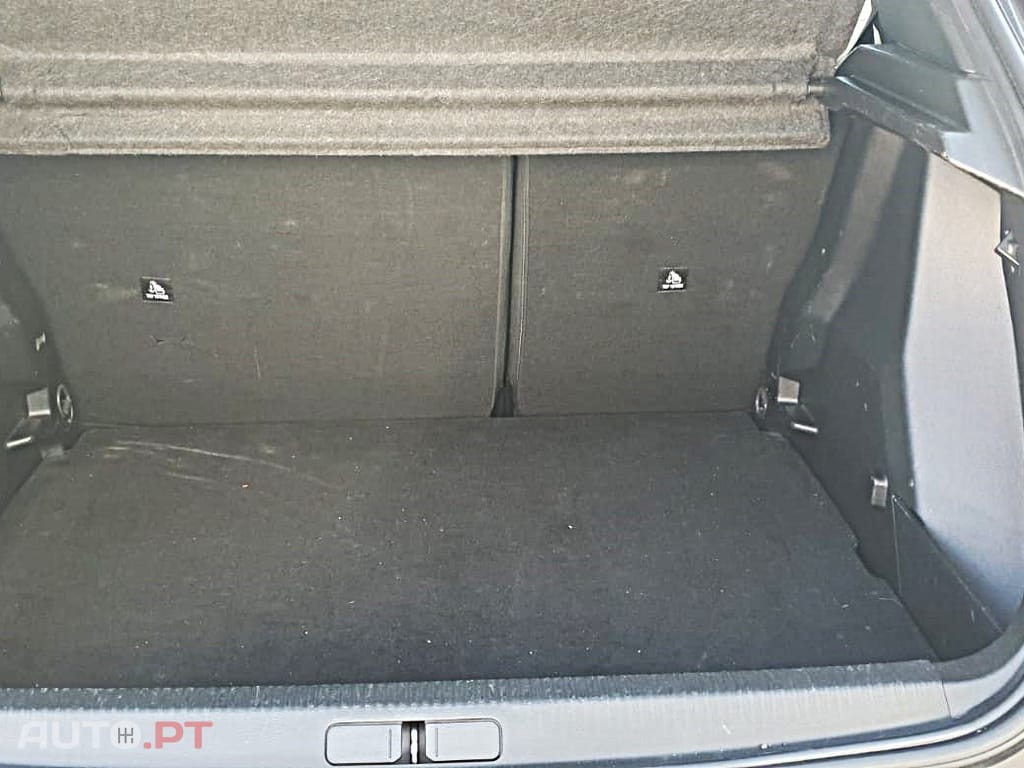 Peugeot 2008 1.2 PureTech Allure Pack EAT8