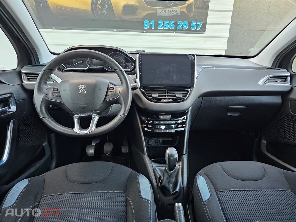 Peugeot 208 1.2 PureTech Active